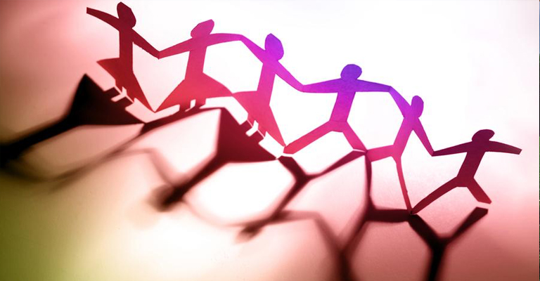 PAG categorie FAMIGLIA E RELAZIONI PAG categorie FAMIGLIA E RELAZIONI
